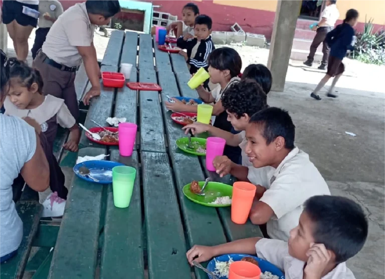 Lunch Time at Belize Hills of Promise5
